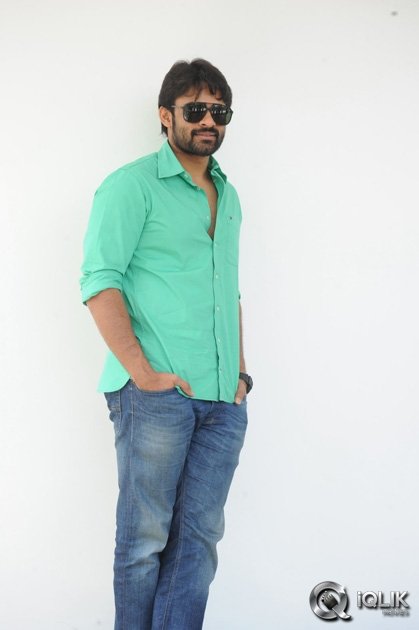 Sai-Dharam-Tej-Interview-About-Pilla-Nuvvu-Leni-Jeevitham